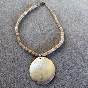 Vintage Shell Necklace with Mother of Pearl Pendant
